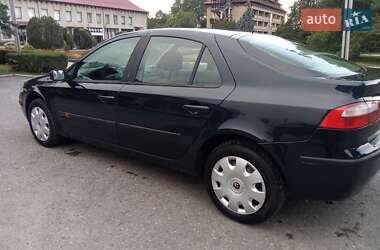 Лифтбек Renault Laguna 2002 в 