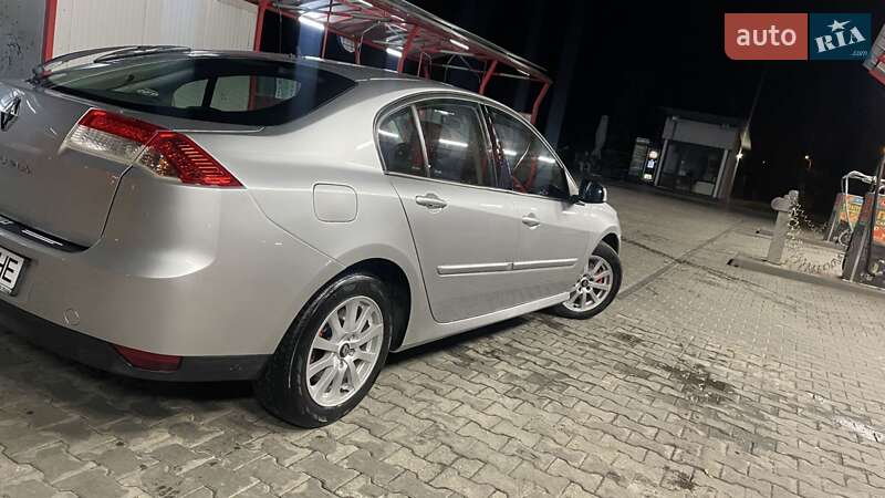 Лифтбек Renault Laguna 2008 в Луцке