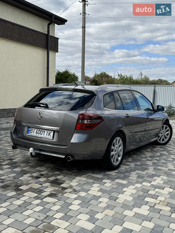 Универсал Renault Laguna 2011 в Полтаве