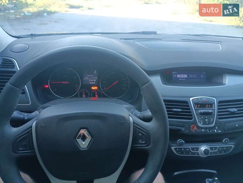 Лифтбек Renault Laguna 2011 в Виннице