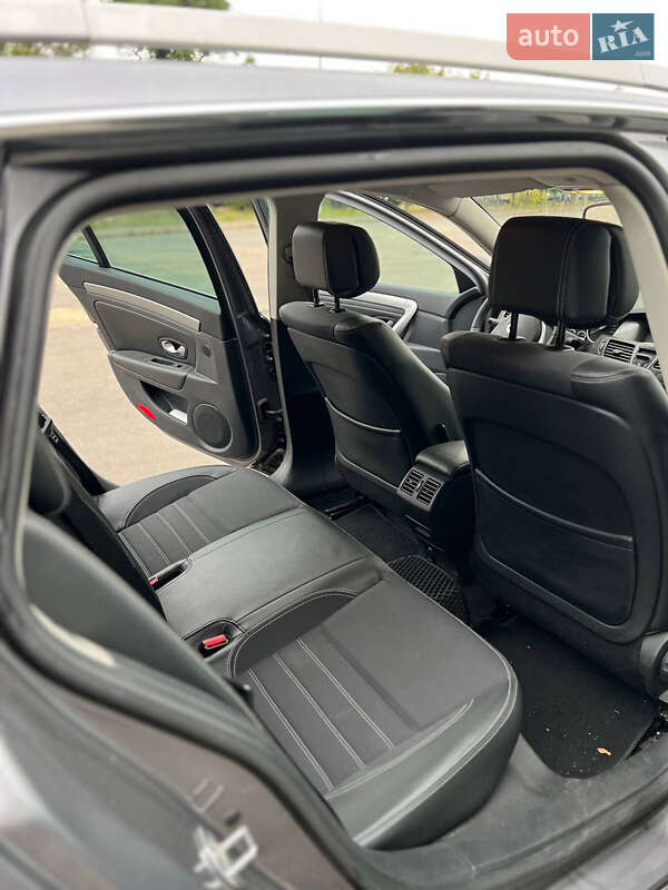 Универсал Renault Laguna 2011 в Киеве