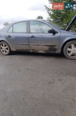 Лифтбек Renault Laguna 2002 в  фото 5 Лифтбек Renault Laguna 2002 в