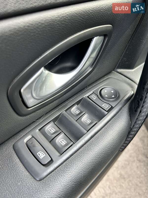 Лифтбек Renault Laguna 2007 в Сумах