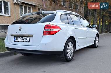 Универсал Renault Laguna 2011 в 