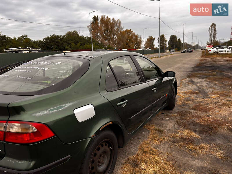 Лифтбек Renault Laguna 2001 в Киеве