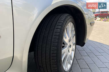 Лифтбек Renault Laguna 2003 в 