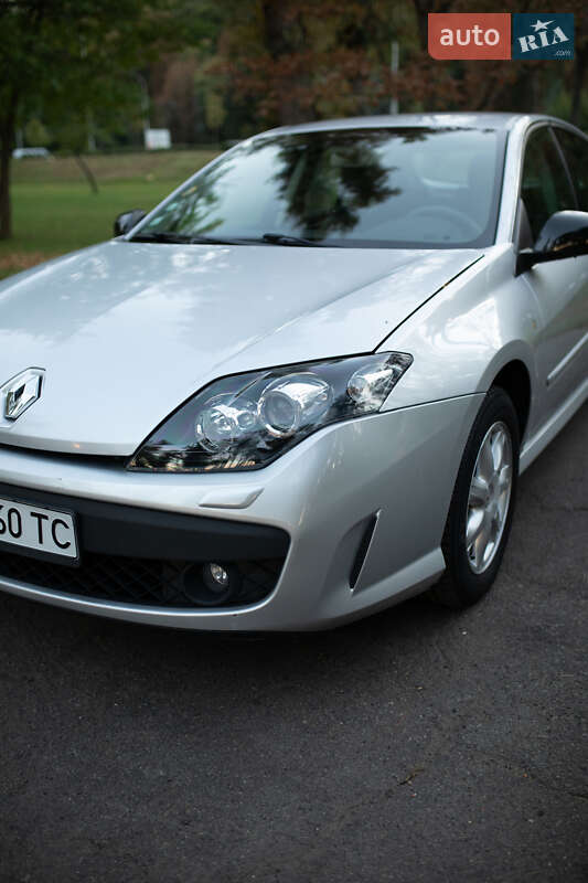 Лифтбек Renault Laguna 2010 в Киеве фото 4 Лифтбек Renault Laguna 2010 в Киеве