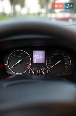 Ліфтбек Renault Laguna 2010 в 