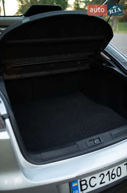 Ліфтбек Renault Laguna 2010 в 