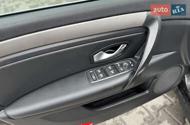 Лифтбек Renault Laguna 2007 в 