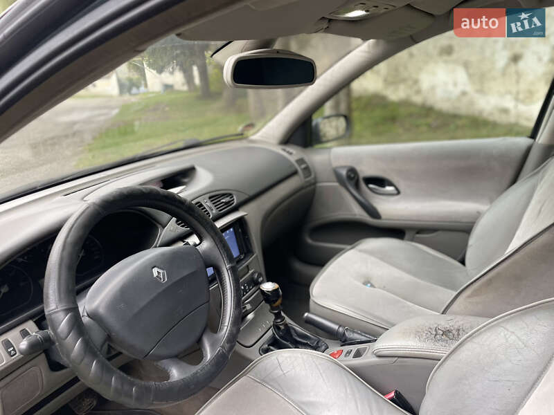 Універсал Renault Laguna 2002 в Новій Ушиці