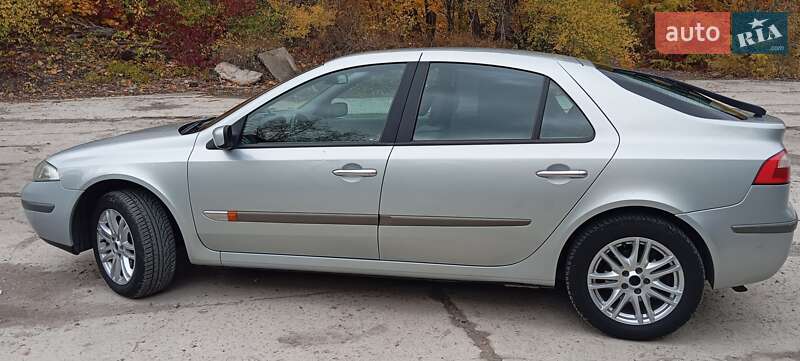 Ліфтбек Renault Laguna 2001 в Вільногірську