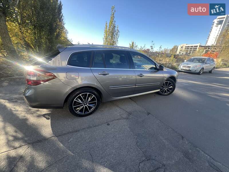 Універсал Renault Laguna 2013 в Києві фото 5 Універсал Renault Laguna 2013 в Києві