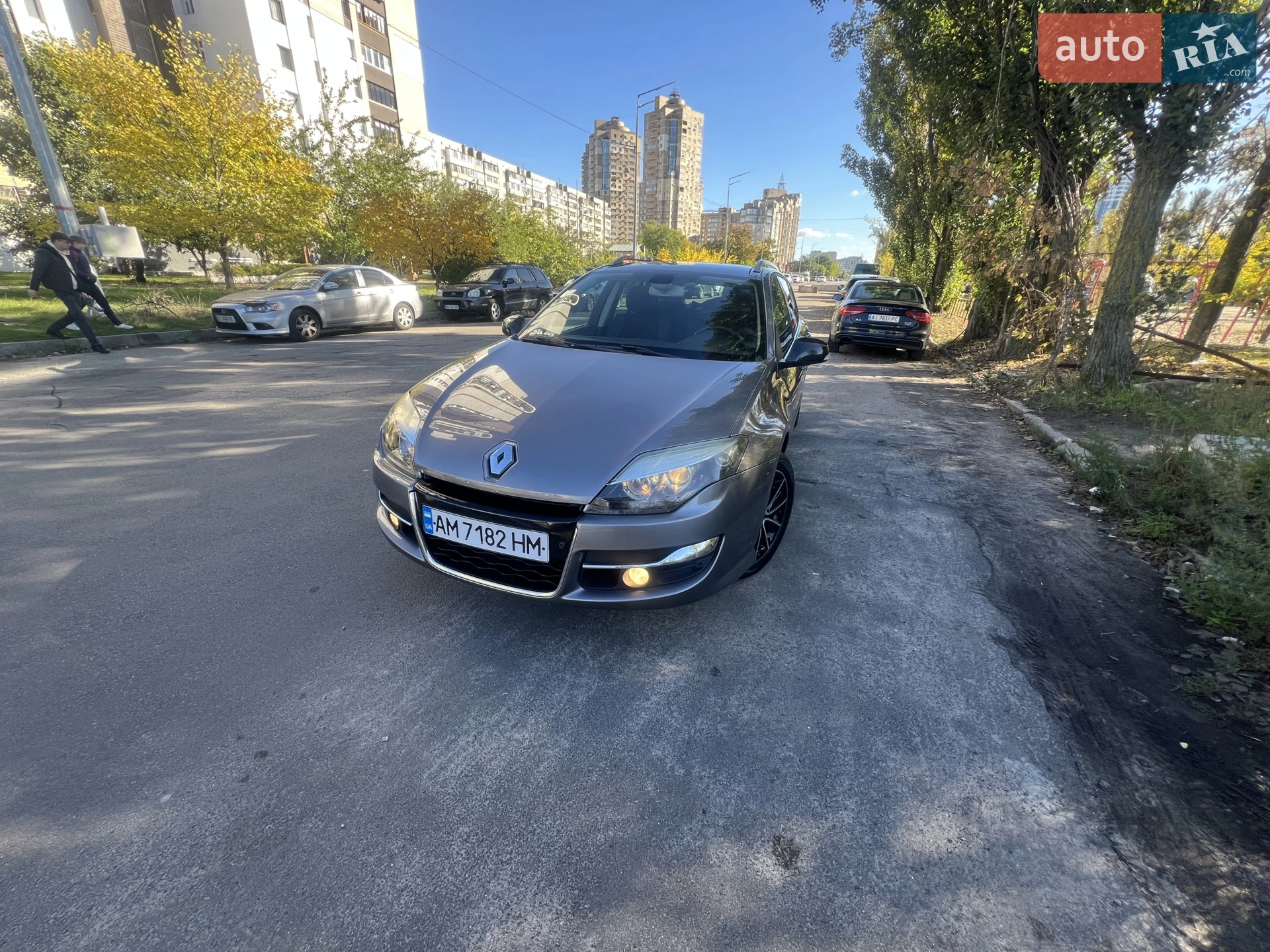 2013 Renault Laguna - мініатюра 27