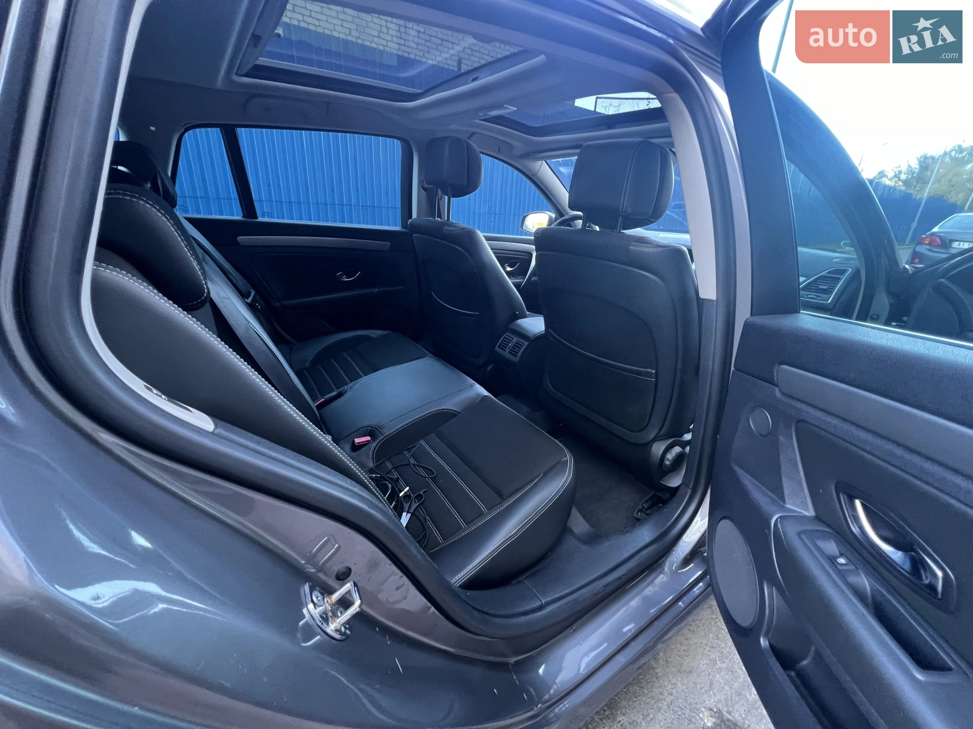 2013 Renault Laguna - мініатюра 49
