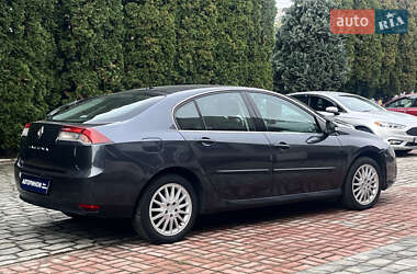 Лифтбек Renault Laguna 2009 в 