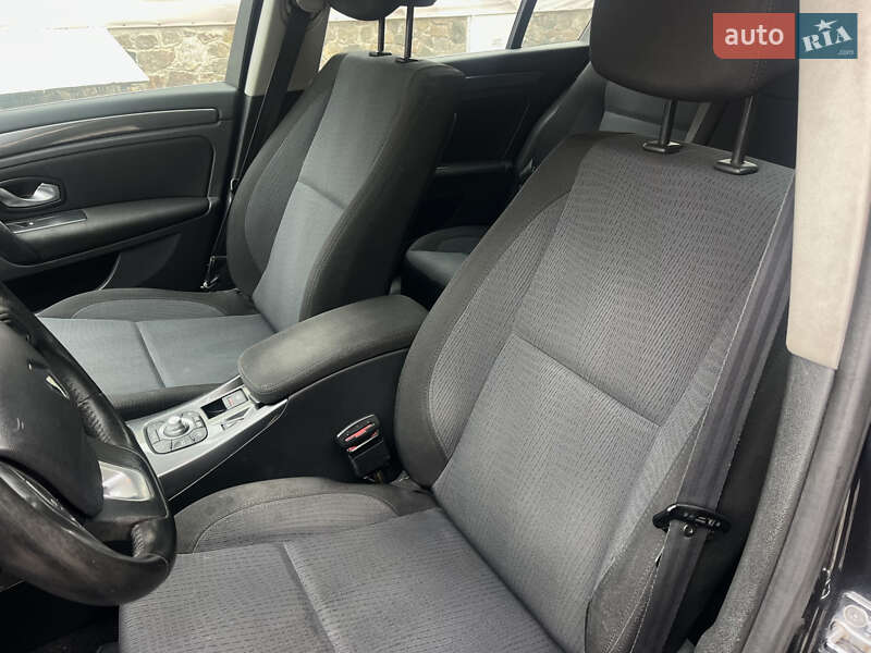 Ліфтбек Renault Laguna 2009 в Білій Церкві фото 15 Ліфтбек Renault Laguna 2009 в Білій Церкві