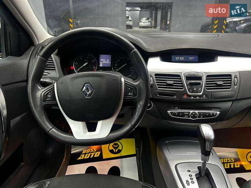 Универсал Renault Laguna 2007 в Черновцах