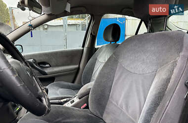 Лифтбек Renault Laguna 2001 в 