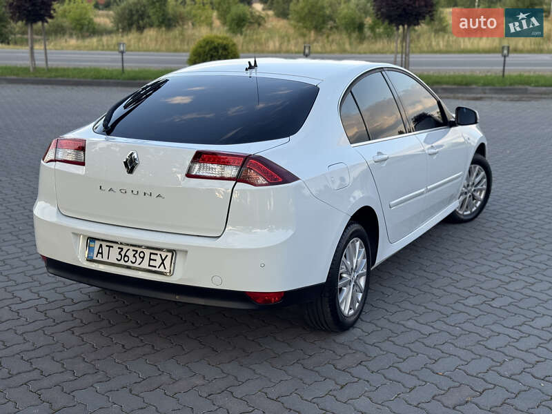 Лифтбек Renault Laguna 2014 в Коломые