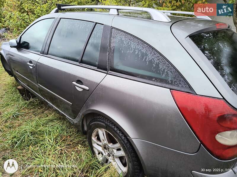 Универсал Renault Laguna 2004 в Макарове