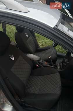 Универсал Renault Laguna 2004 в 