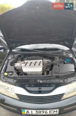 Ліфтбек Renault Laguna 2004 в  фото 12 Ліфтбек Renault Laguna 2004 в
