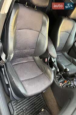 Универсал Renault Laguna 2001 в  фото 9 Универсал Renault Laguna 2001 в
