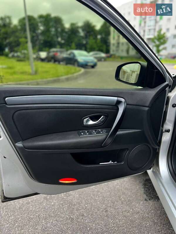 Ліфтбек Renault Laguna 2008 в Вінниці