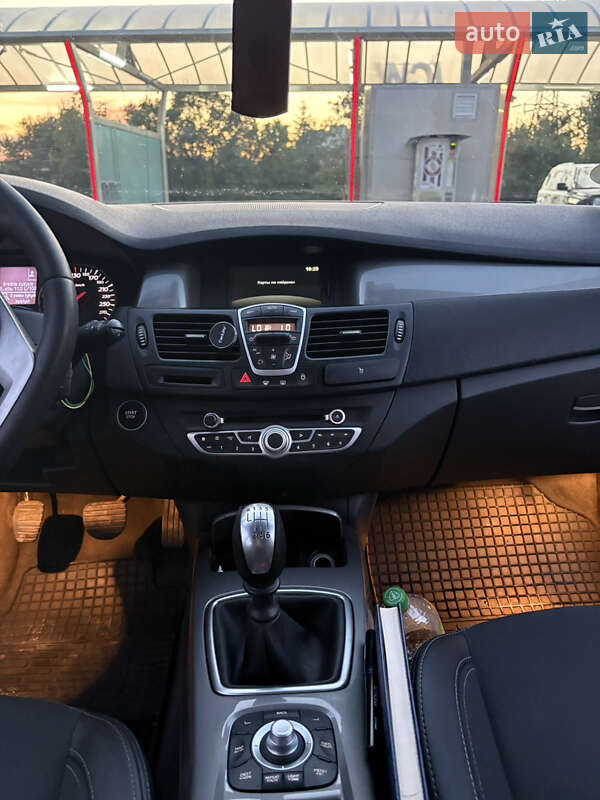 Ліфтбек Renault Laguna 2011 в Львові фото 18 Ліфтбек Renault Laguna 2011 в Львові