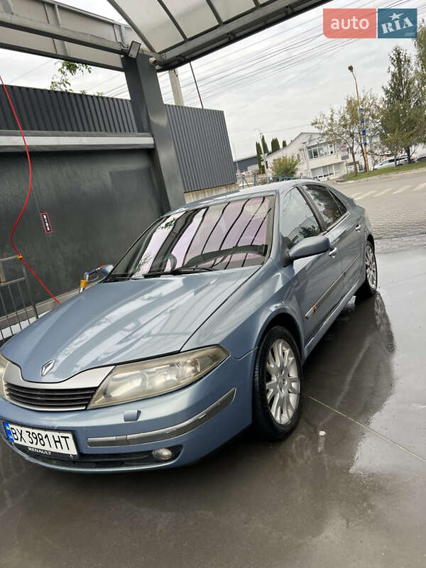 Ліфтбек Renault Laguna 2003 в Хмельницькому