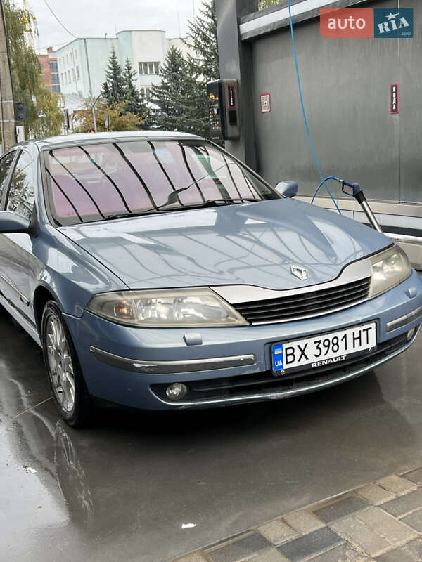 Ліфтбек Renault Laguna 2003 в Хмельницькому