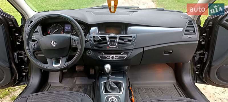 Универсал Renault Laguna 2010 в Лановцах фото 13 Универсал Renault Laguna 2010 в Лановцах