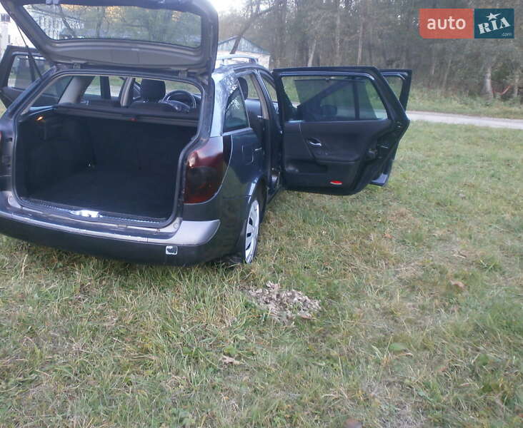 Универсал Renault Laguna 2005 в Делятине фото 19 Универсал Renault Laguna 2005 в Делятине
