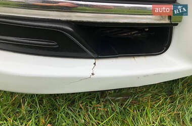 Ліфтбек Renault Laguna 2014 в  фото 6 Ліфтбек Renault Laguna 2014 в