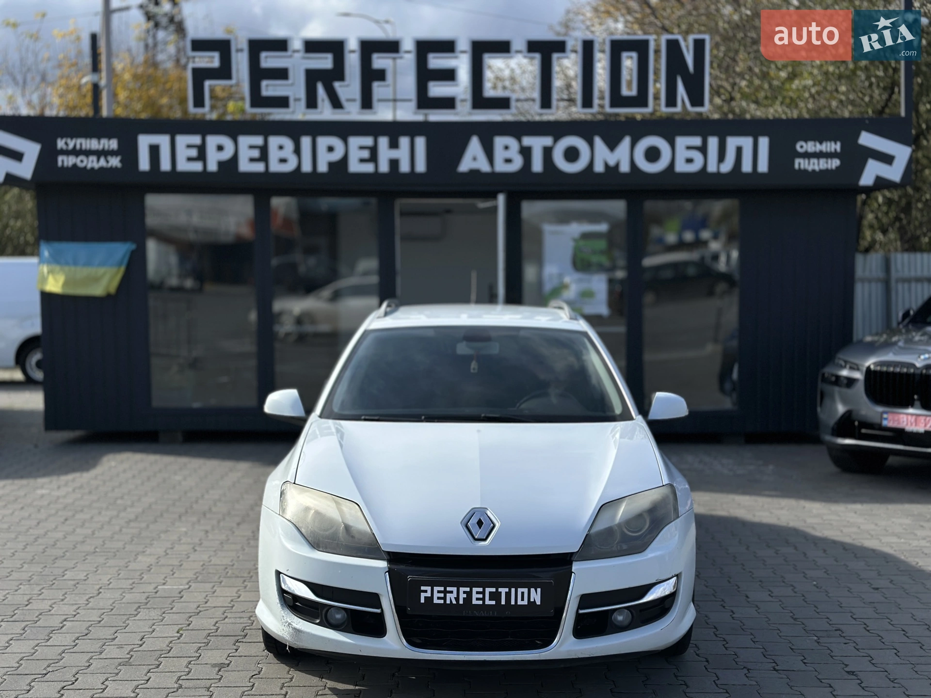 2012 Renault Laguna - фото 1