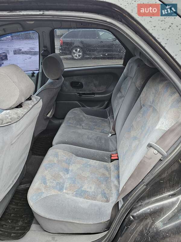 Універсал Renault Laguna 1997 в Києві фото 10 Універсал Renault Laguna 1997 в Києві
