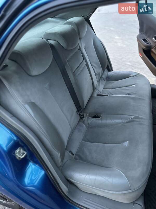 Ліфтбек Renault Laguna 2001 в Львові фото 22 Ліфтбек Renault Laguna 2001 в Львові