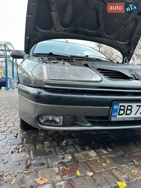 Лифтбек Renault Laguna 1996 в Умани фото 8 Лифтбек Renault Laguna 1996 в Умани