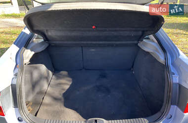 Ліфтбек Renault Laguna 2001 в  фото 31 Ліфтбек Renault Laguna 2001 в