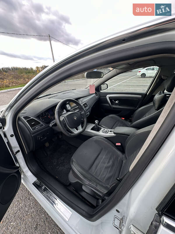 Лифтбек Renault Laguna 2011 в Черновцах