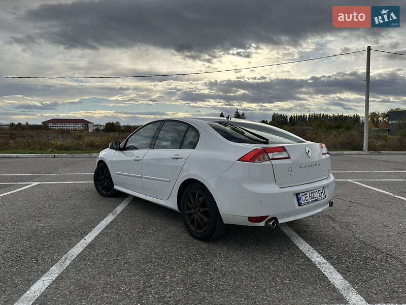 Лифтбек Renault Laguna 2011 в Черновцах