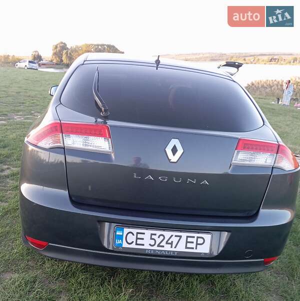 Лифтбек Renault Laguna 2008 в Черновцах