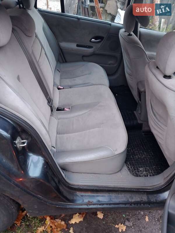 Универсал Renault Laguna 2002 в Житомире фото 6 Универсал Renault Laguna 2002 в Житомире