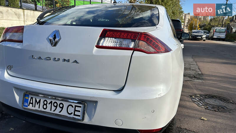 Ліфтбек Renault Laguna 2012 в Житомирі