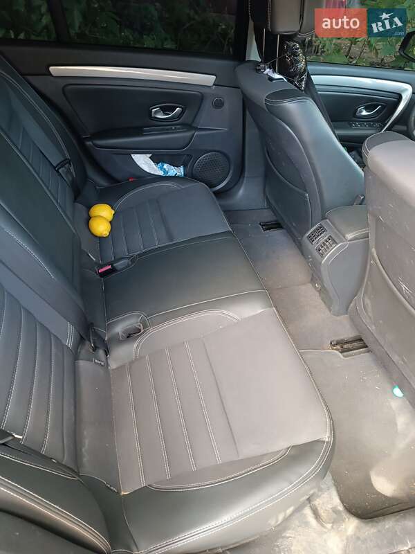 Универсал Renault Laguna 2011 в Сумах фото 4 Универсал Renault Laguna 2011 в Сумах