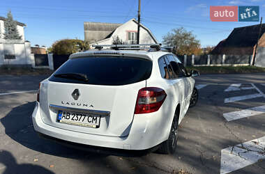 Універсал Renault Laguna 2011 в  фото 27 Універсал Renault Laguna 2011 в