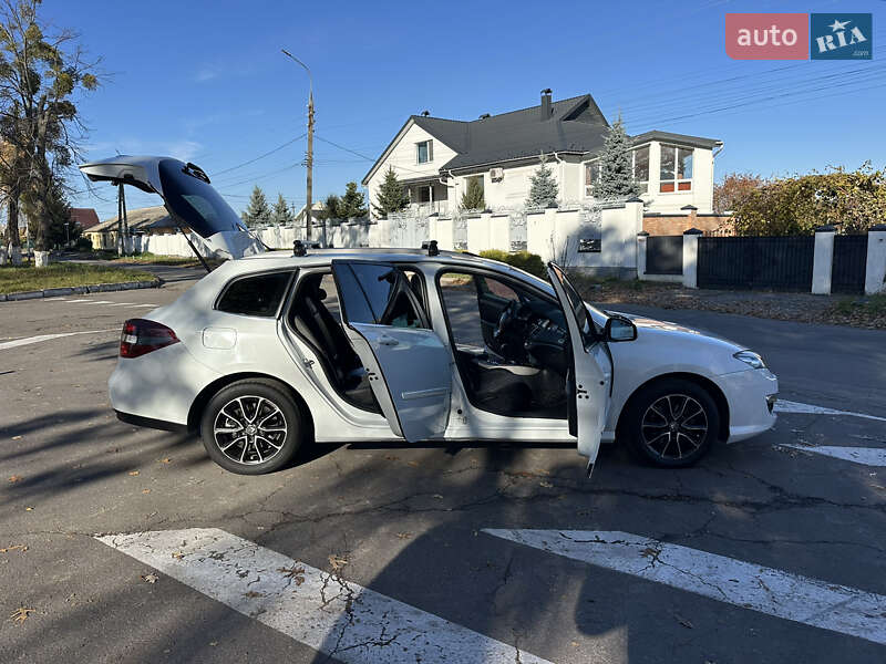 Універсал Renault Laguna 2011 в Вінниці фото 60 Універсал Renault Laguna 2011 в Вінниці
