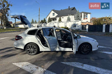 Універсал Renault Laguna 2011 в  фото 60 Універсал Renault Laguna 2011 в