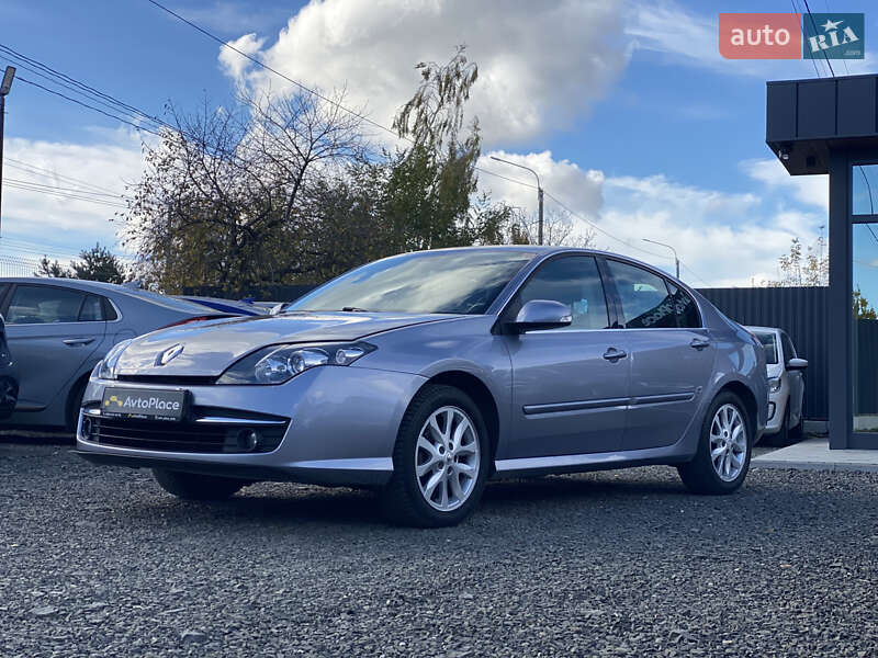 Ліфтбек Renault Laguna 2009 в Луцьку